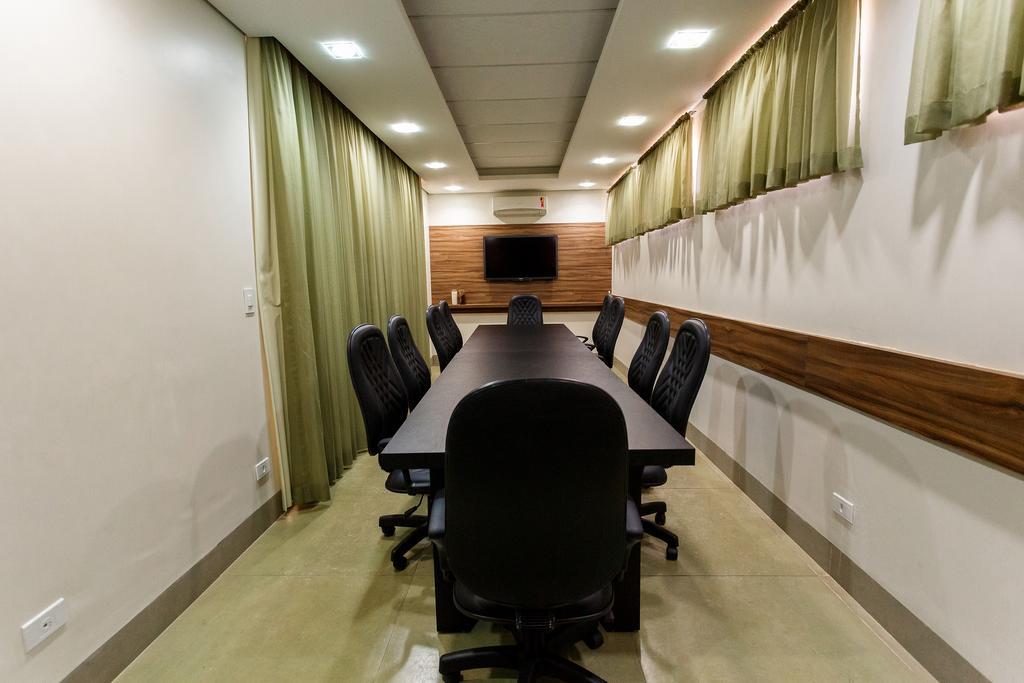 Tonello Business Hotel Campo Mourão 외부 사진