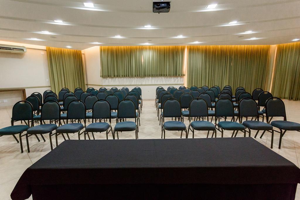 Tonello Business Hotel Campo Mourão 외부 사진